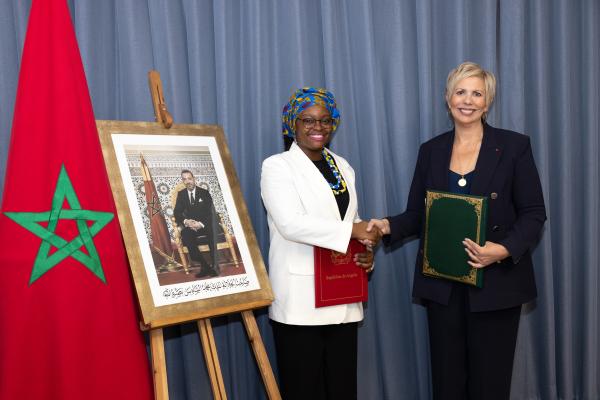 الهيئة المغربية لسوق الرساميل ولجنة سوق الرساميل بأنغولا توقعان اتفاقية للتعاون والدعم المتبادل